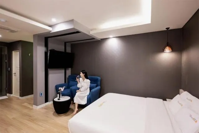 Motel Busan Yeonsan Ava